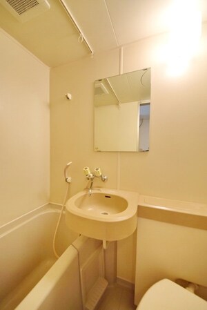 ブルーハイツKの物件内観写真